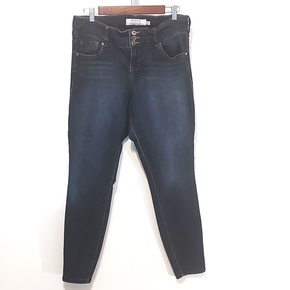 Women's Torrid Demin Stretch Skinny Dark Wash Jeans RN#148862 in Size 14 Reg